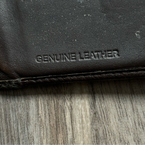 Wilsons Leather Wallet With Insert - Picture 2 of 11